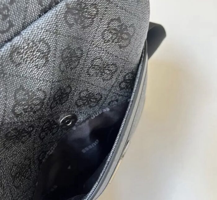 Чоловіча сумка Guess Vezzola - Зображення 5